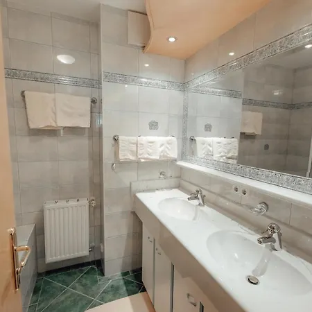 & Dandler Fieberbrunn