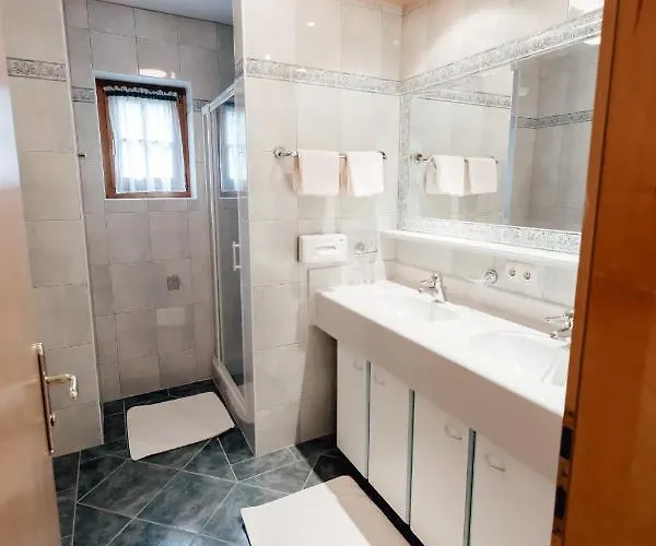 Aparthotel Dandler - Und 4*