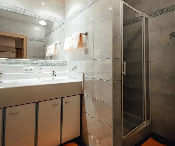 Dandler - Und Aparthotel