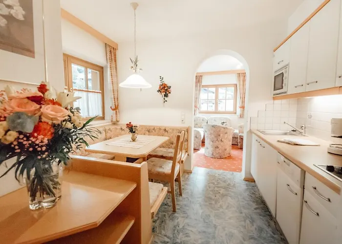 Dandler - Und Aparthotel 4*