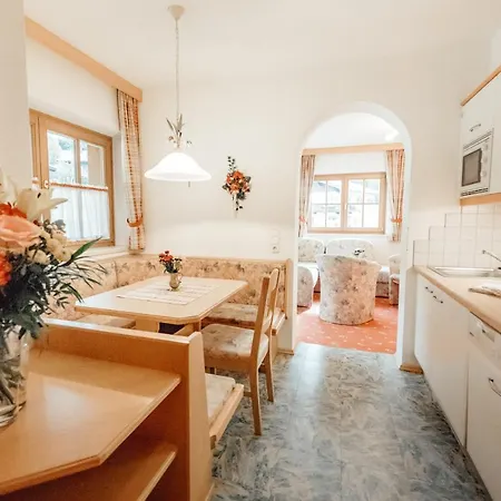 Dandler - Und Aparthotel *