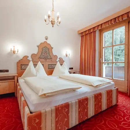 & Dandler מלון דירות פיברברון