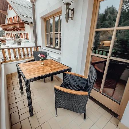 Aparthotel Dandler - Und