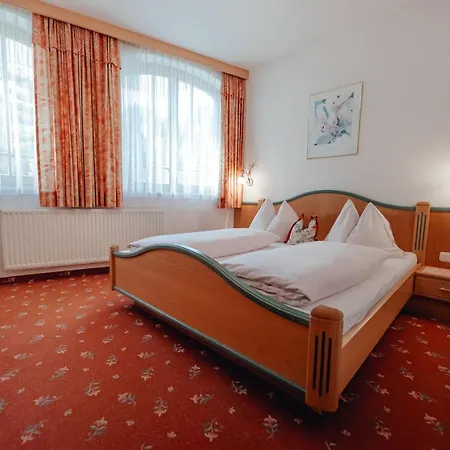 Dandler - Und Aparthotel *