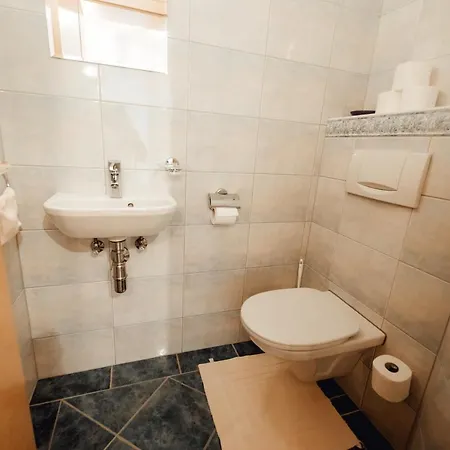 & Dandler מלון דירות פיברברון