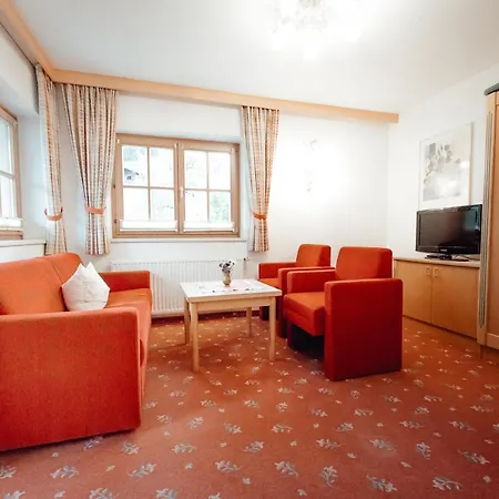 Zimmer & Ferienwohnungen Dandler Appart hôtel 4*